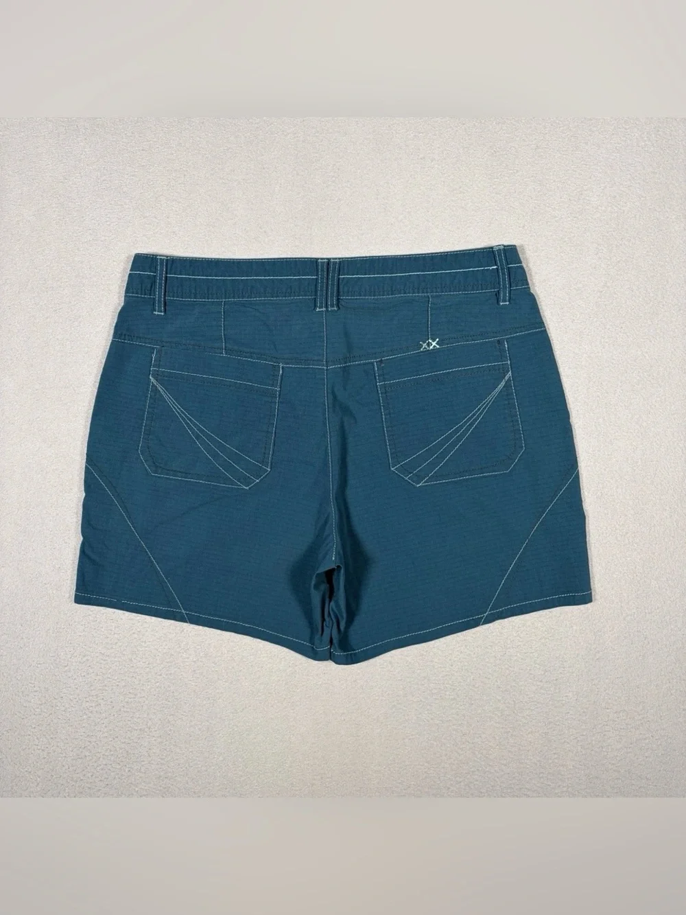 Title Nine Shorts Womens 8 Teal Blue Big B Stretch Cotton Hiking Outdoors Beach